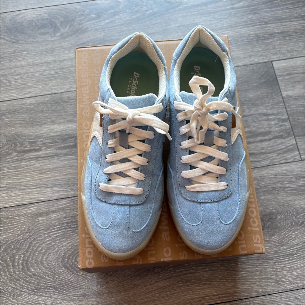 Dr. Scholl's Blue and White Sneakers